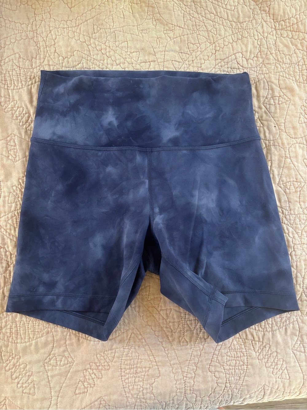 Rarer Design Lululemon Athletica Blue Wunder Train High Rise Shorts 6”